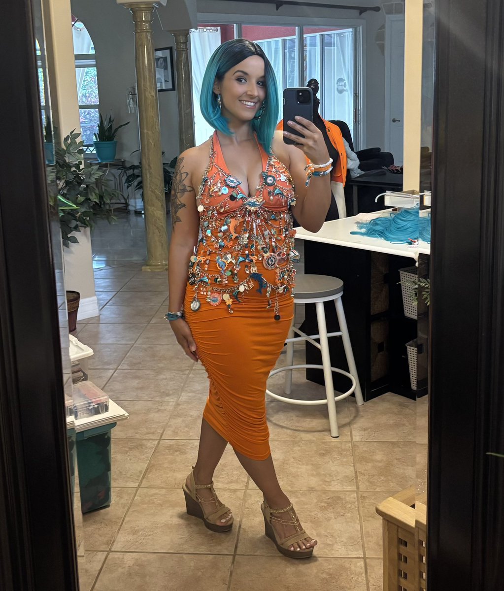 Dolphreaky tweet media