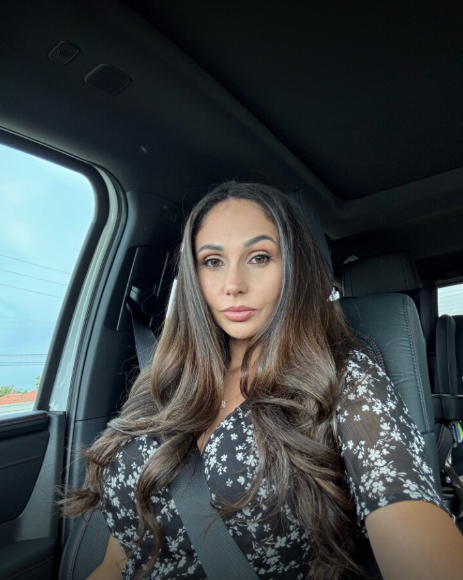 Ariana Marie tweet media