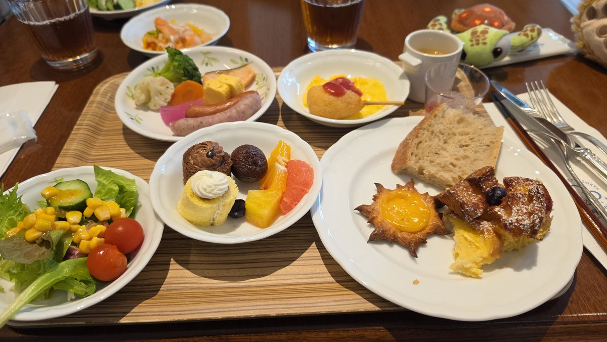 普段出社の日は朝ごはん食べないけどディズニーに来ると食べます！