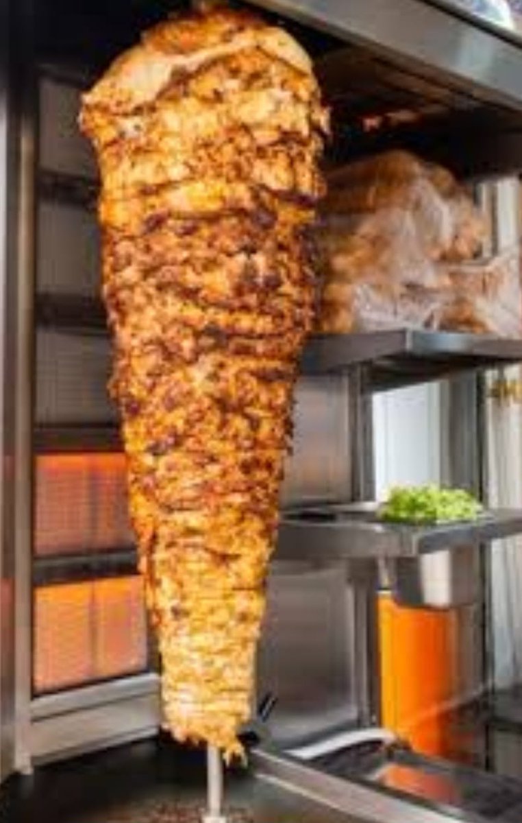 samharin97877's tweet image. My little son has been dreaming of achicken shawarma meal🥺
I’m asking for your help tomake this small wish come true..as if he were your own child❤️
It costs$70,and every contribution—even asmall one—brings us closerto making him happy🙏
May God reward everyone who stands withus