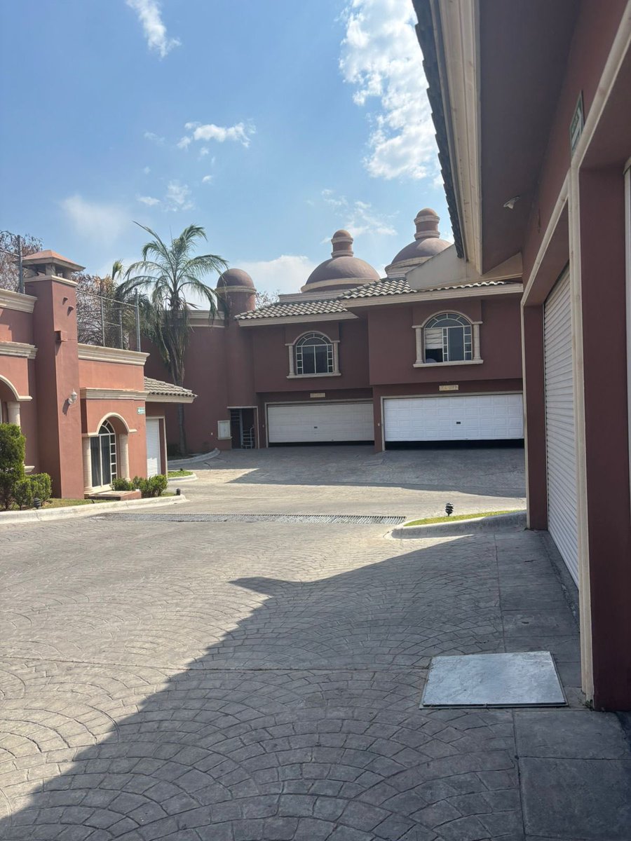 a.a.n.n.d.d.y.y tweet media