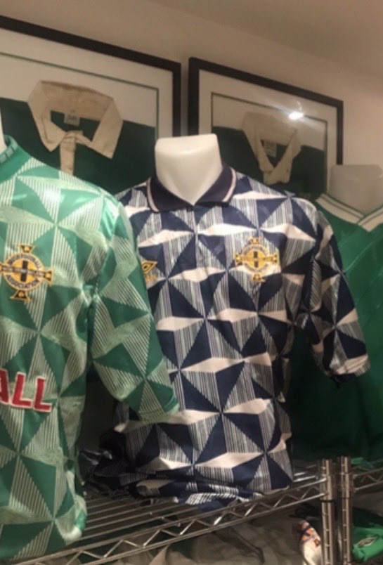 RoyCathcart's tweet photo. @jcdnifg @gjengland Only ever worn by the U21s, I think. I don’t think any of the Youth teams, Regions’ Cup team or the Women’s teams ever wore this shirt. https://t.co/poqBexoxSC