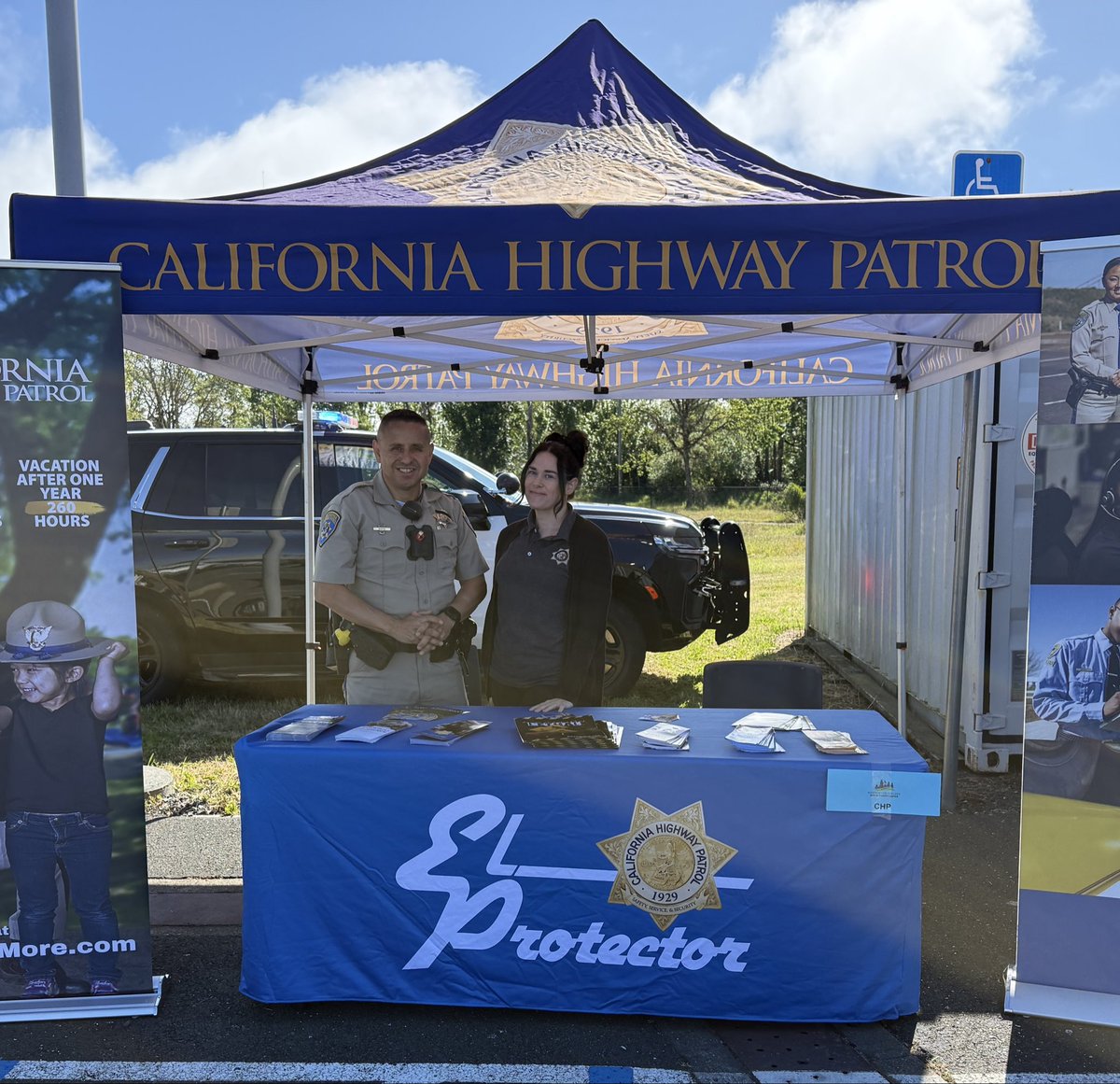 ChpUkiah's tweet photo. We had a great time today connecting with students at Mendocino College’s North County Center College &amp; Career Day!

Thinking about a career that makes a difference? The CHP is hiring! Whether you’re interested in becoming an officer or dispatcher.  Visit https://t.co/Ph4qUeEZwg https://t.co/ACBIOiCVxQ