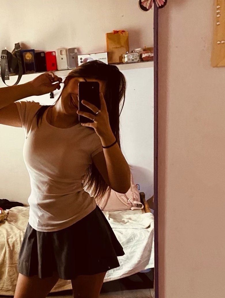 𝒞𝒶𝓃𝒹𝑒 tweet media