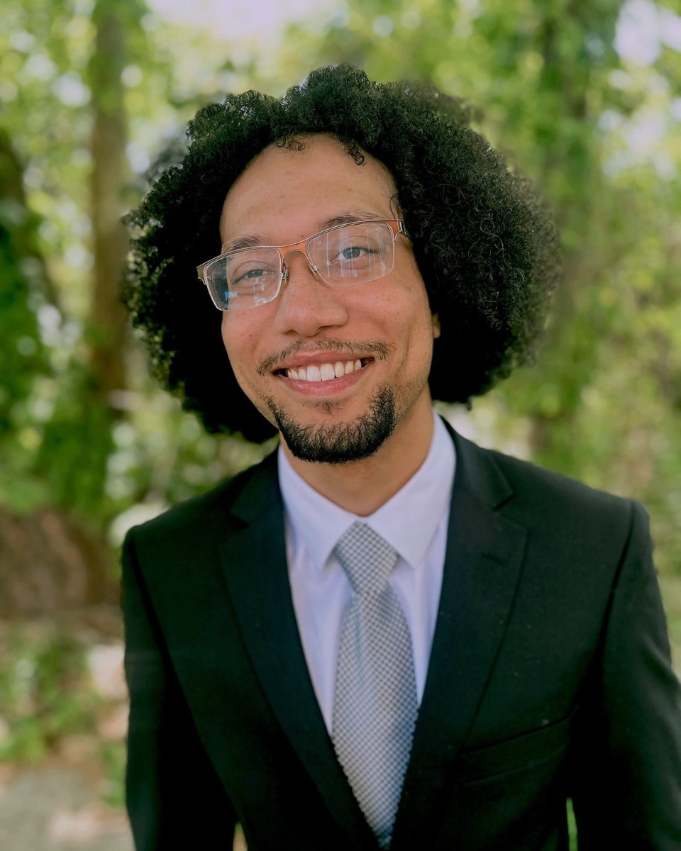 KlutchKnsltnts's tweet image. Brandon Smith is our Leader of the Week! 👏 Brandon’s dedication, work ethic, and leadership are an inspiration to everyone on the team. 🚀
-
#klutchkonsultants #leaderoftheweek #teamgrowth