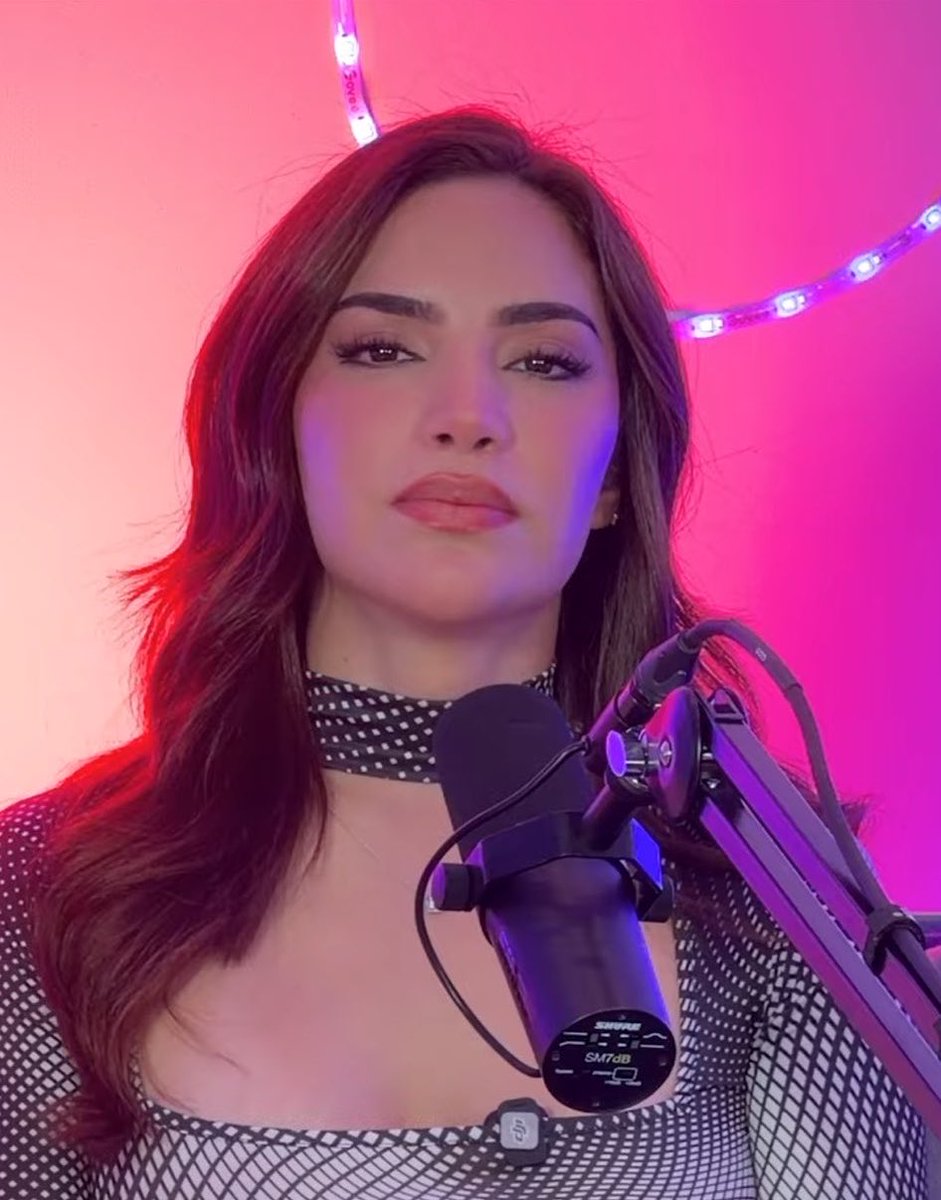 Kimbynopor tweet media