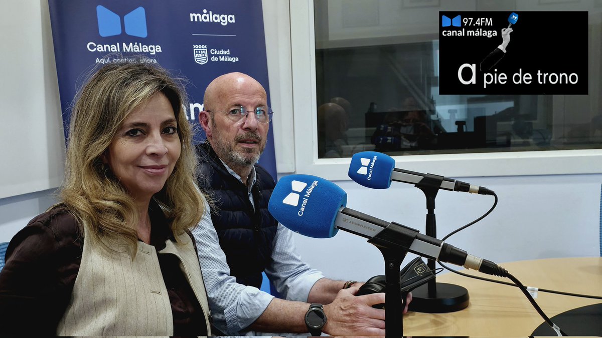 A PIE DE TRONO tweet media