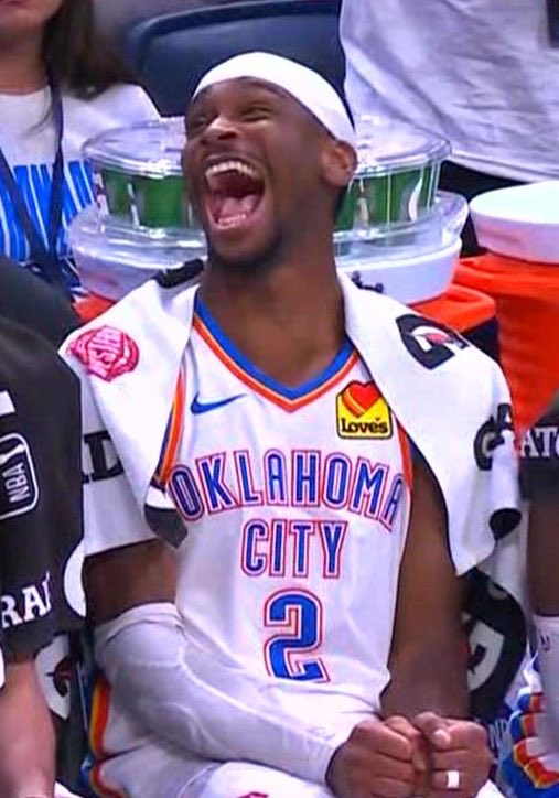 OKC has NBA Twitter in fucking shambles. lmfao. 

THUNDER UP!!!! 💙⚡️