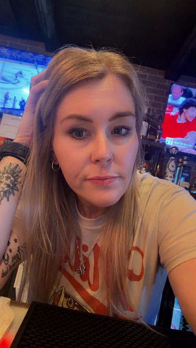 Tantric1469's tweet image. Good evening #Thursday #SelfLoveMatters #selfie