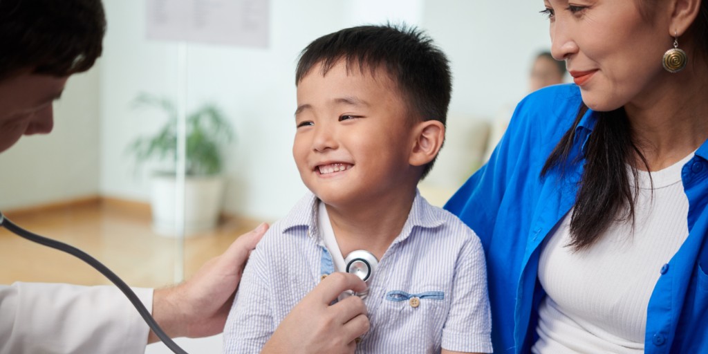 memorialhermann's tweet image. While #constipation in #kids might be thought of as a digestive issue, it can be linked to stress and result in behavior changes in some kids. Here's what a pediatrician wants you to know: bit.ly/4u4Qltz. #KidsHealth #Parenting