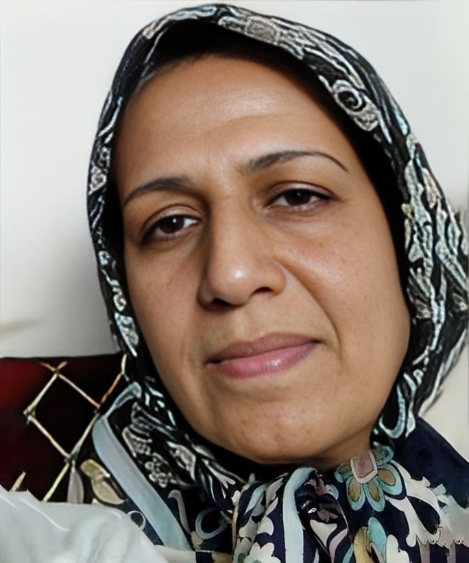 en_simayazadi's tweet image. 3/ Mehdi Vafaei Sani’s mother, Shiva Esmaili, is also detained in the women’s ward of Evin Prison. She was arrested in February 2023 and sentenced to 10 years.