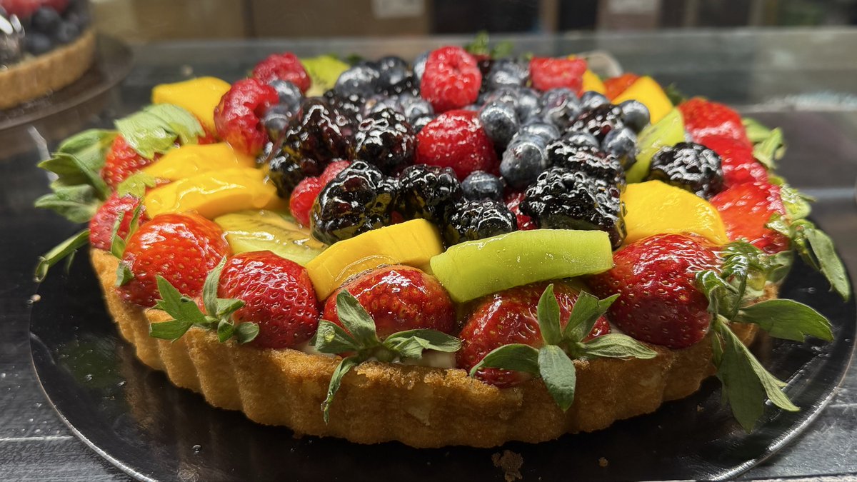 𝔼𝕝 ℙ𝕒𝕕𝕣𝕠𝕟𝕚 tweet media