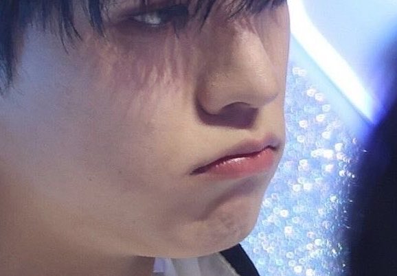 i would do anything for u my bby🫳