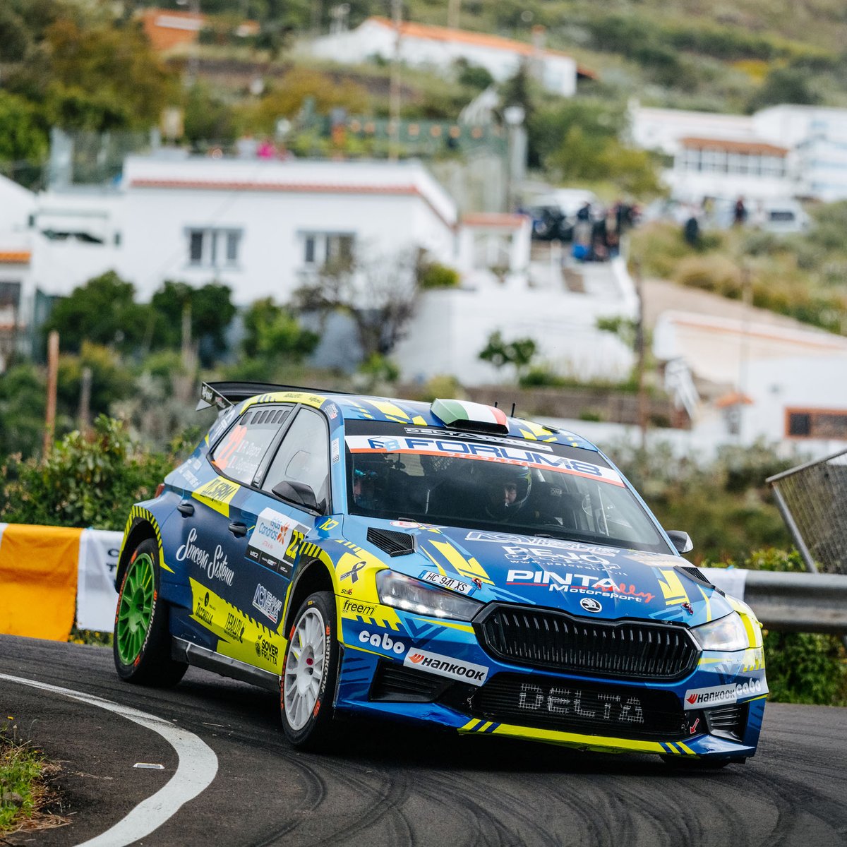 MotorsportSkoda's tweet photo. #SkodaMotorsport – That’s it for today @RIslasCanarias. Friday starts with SS2 at 8h25.

Good luck to all #Skoda #FabiaRSRally2 crews including Roberto Daprà/Luca Guglielmetti (#22) - #WRC2 fastest in SS1 -, Robert Virves/Jakko Viilo (#21),  @EmilLindholm /Gabriel Morales (#34) https://t.co/H2Wl03MTDS