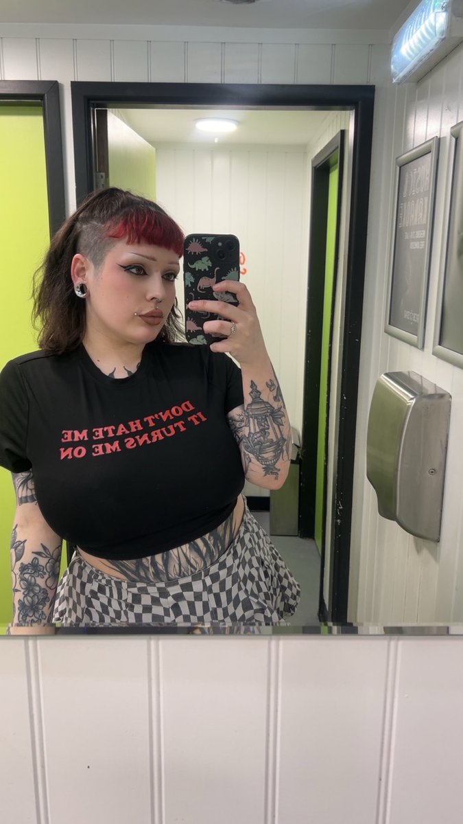 In spoons? Who’s buying the drinks?

Findom Finsub Paypig Cashcow HumanATM Walletdrain Sellingcontent Buyingcontent Financialdominatrix Switch RTgame Whalesub Femdom Spoonspig