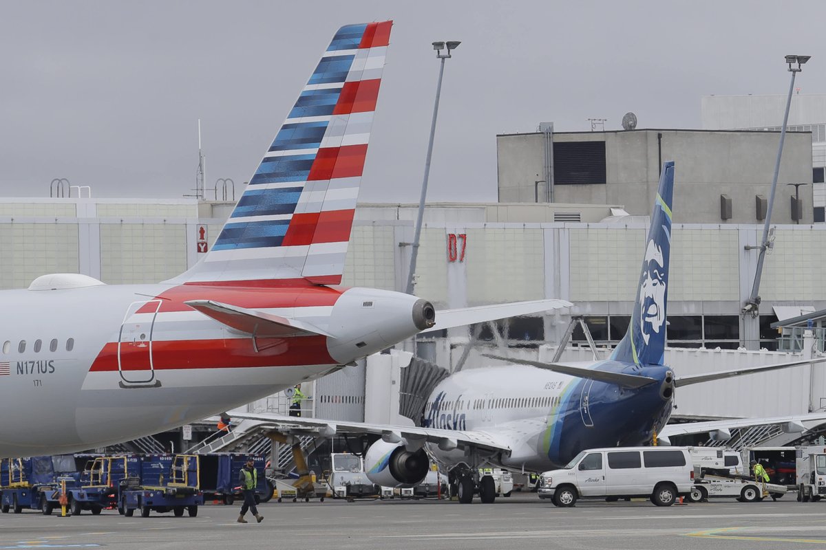 avtalk_asia's tweet image. Alaska Airlines and American Airlines discussed a potential revenue-sharing agreement as part of talks that also broached a merger, according to Bloomberg,

Read more at: aerotime.aero/articles/alask…

#aviationtalk #aviation #aviationnews #avgeek