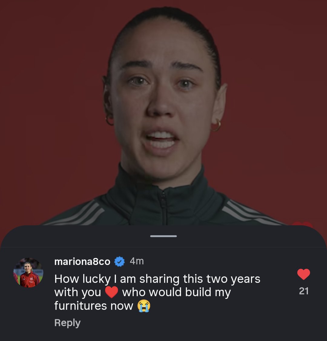 Mariona with a lovely and funny comment to Manu on Instagram just now 😄

❤️⚪