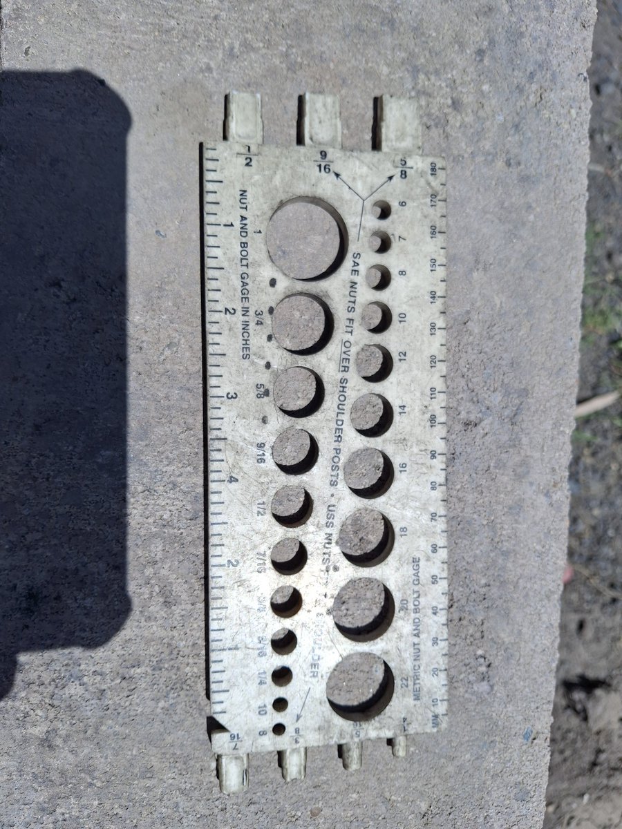 Charlie Moore tweet media