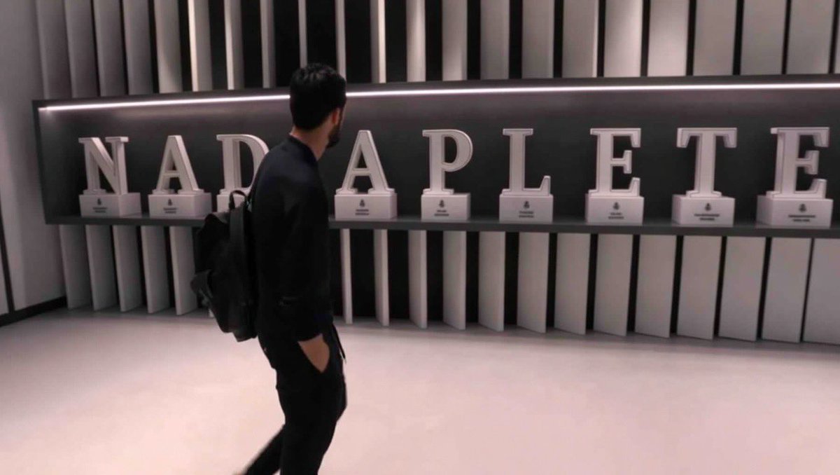 <a href="/madridenapuros/">madridistas en apuros</a>