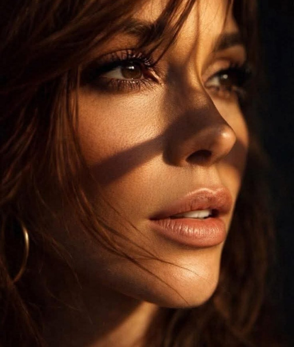 trinidad clara💫💫💫💫 tweet media