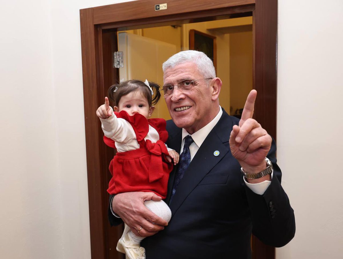 Müsavat Dervişoğlu tweet media