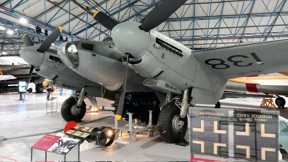 Simon Hewitt tweet media