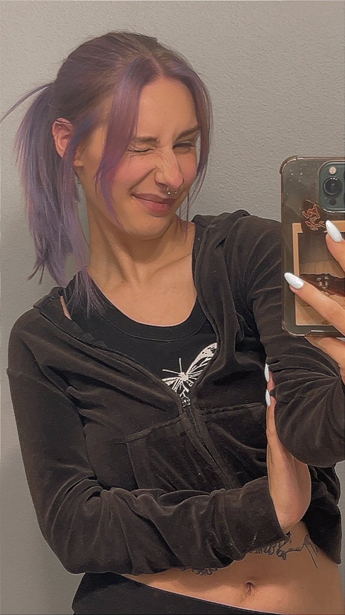 pauli 🫶🏻’s han tweet media