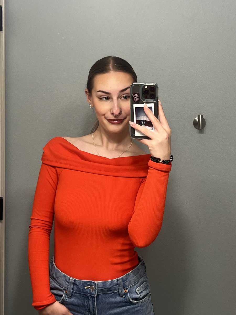 pauli 🫶🏻’s han tweet media