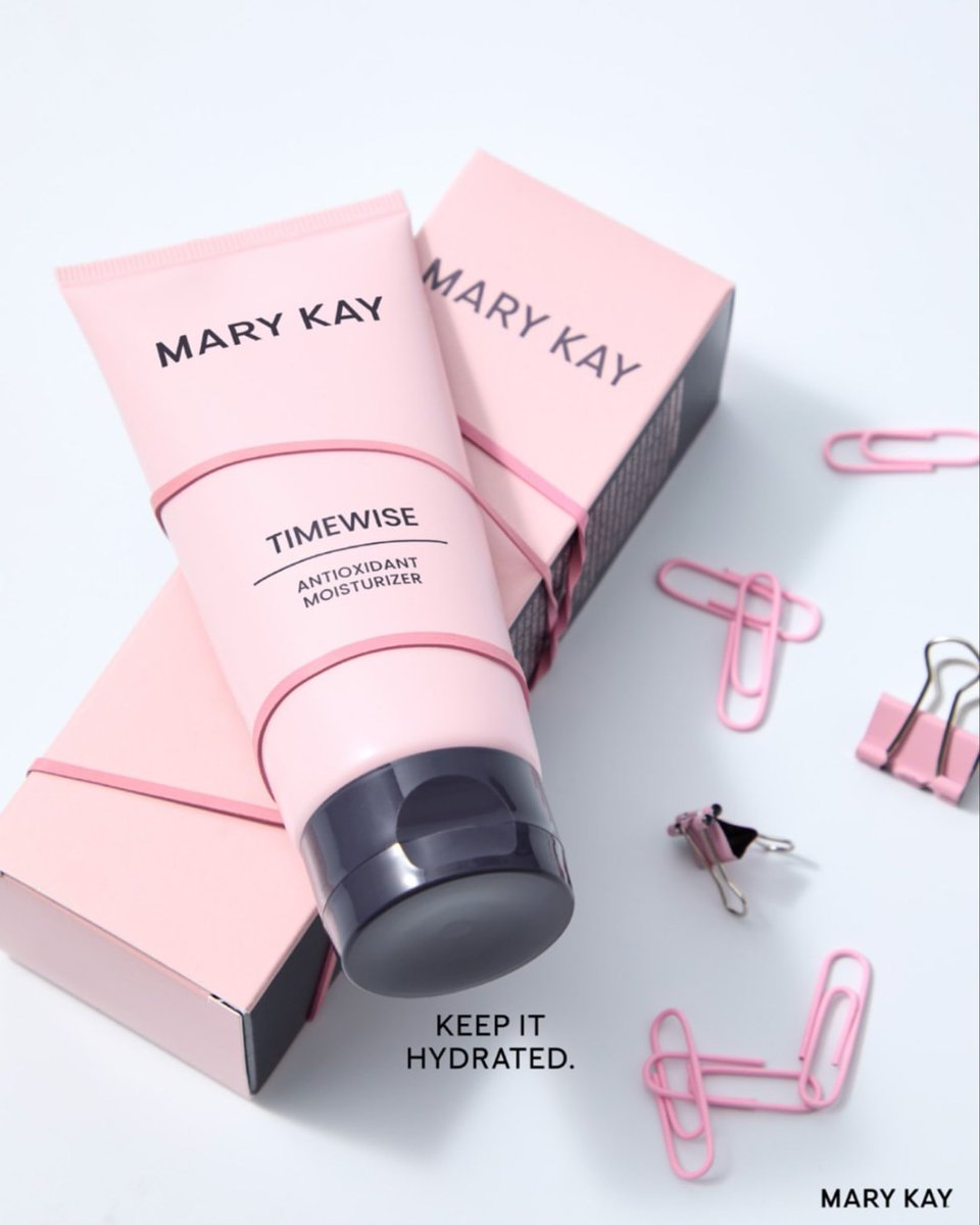 HoveyHeatwave's tweet image. Save that beautiful skin! Collagen starts waning in your 20s, so take care of it ASAP with skin-loving products like these. 👆 #MaryKay #CollagenBanking (1/2)