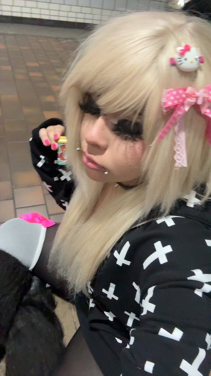 cupcake ♡ tweet media