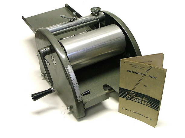 dersvr's tweet photo. @BigBearF1 The banda machine. pre photocopier copier https://t.co/QRckvOuiYx