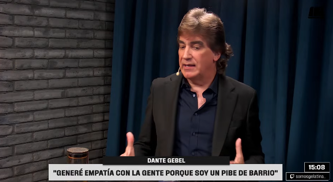 Tiro 20 veces que es "un pibe de barrio"

"soy de hurlingham"
"xq una vez yo en moron"
"iba por Rivadavia"

Un tipo comun 2.0