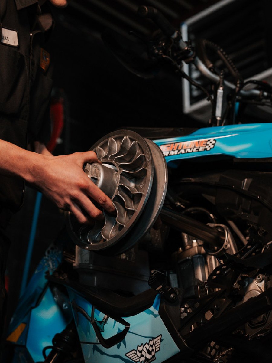 When capturing photos and video for Trax Powersports, we focused on what sets them apart: their attention to detail, the intricacies of each repair, and the thrill of the machines themselves.