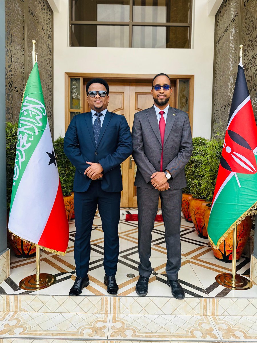SLMA_DOCTORS's tweet photo. Today, SLMA Chairman Dr. Yusuf Mohamed visited the Somaliland Embassy in Kenya and was warmly received by Deputy Ambassador Sharmake Gelle.

They discussed lessons from Kenya’s healthcare system, focusing on strengthening doctors and advancing the medical profession in Somaliland https://t.co/orW9rhXKW4