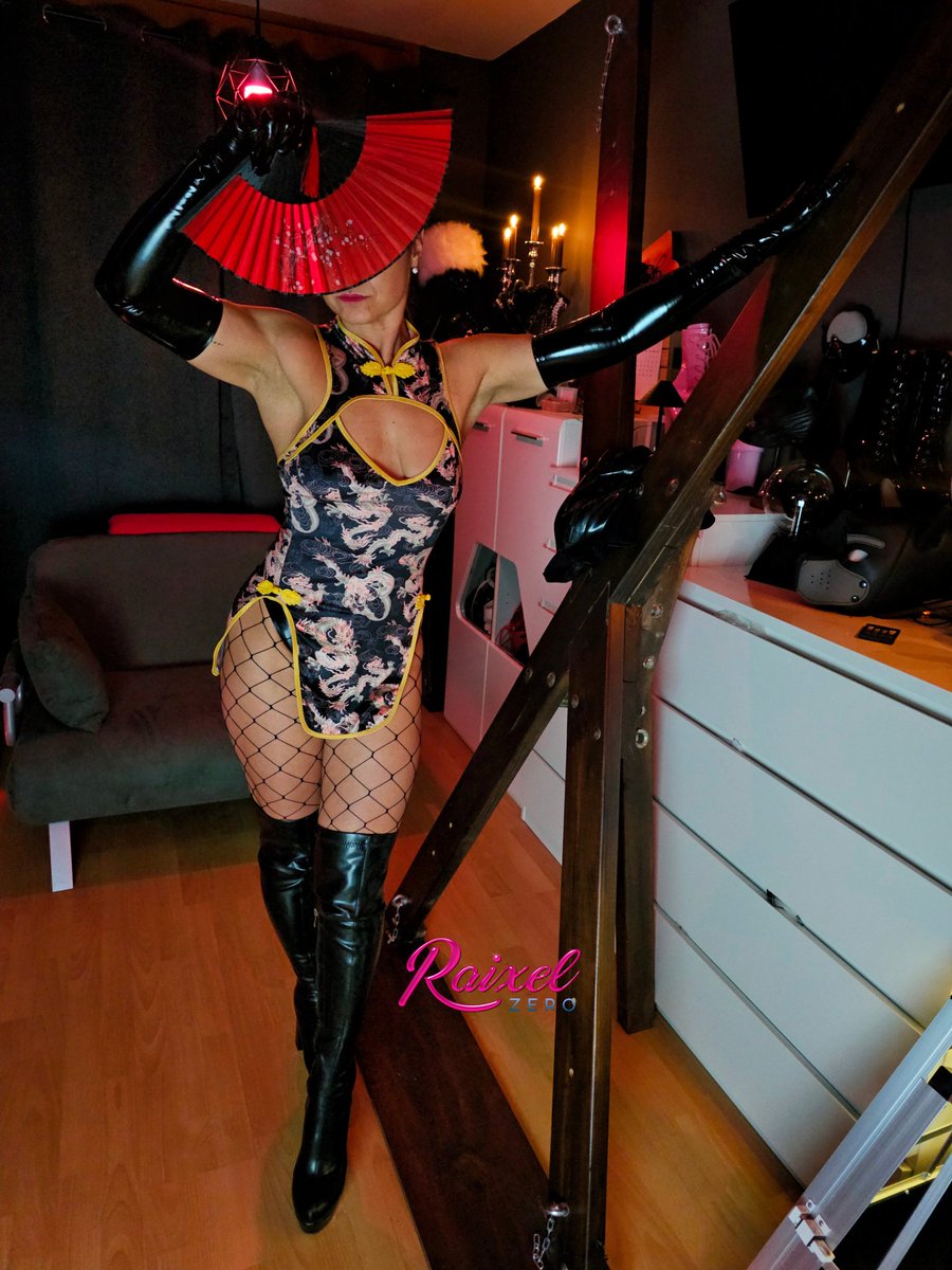 Miss_Raixel's tweet photo. Expuesto en la cruz…
sin escapatoria… bajo mi mirada.
El ritual empieza despacio…
y tú ya sabes cómo termina.
Lo demás… no es para aquí

https://t.co/cavueBbxhH

#Femdom #ShibariVibes #Domination #JapaneseAesthetic https://t.co/4iMp7PCYGQ