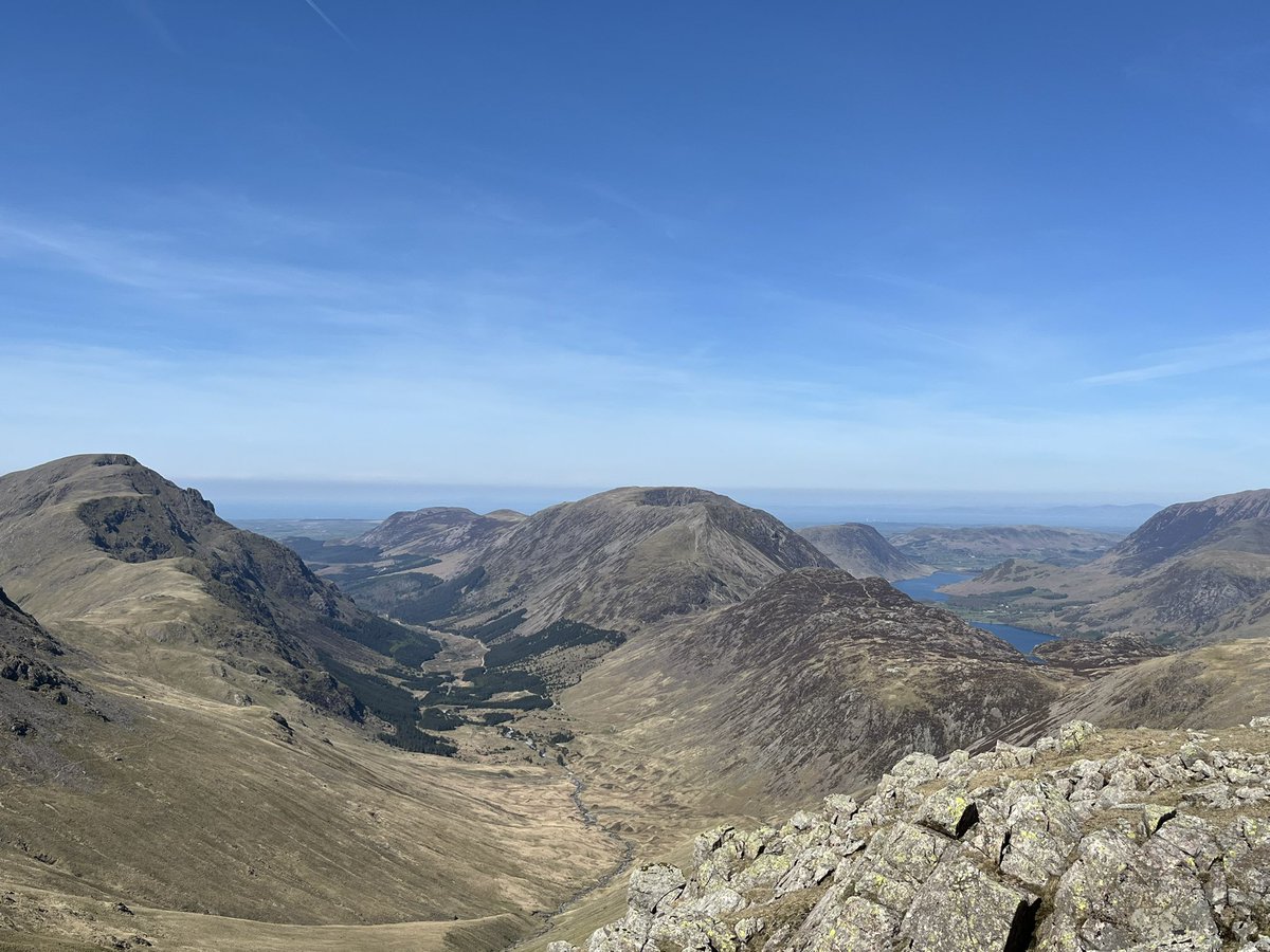 little_light6's tweet photo. #Wainwrights #GreyKnotts #Brandreth #GreenGable #BaseBrown #LakeDistrict #97down117togo
Grinning like a fool all day 😬 Perfect. Just perfect. Oh no, wait…they didn’t sell Magnums in the car park cafe after I’d staggered down. 😫🤣 Apart from that…absolute bliss.😍 🥾 ⛰️ https://t.co/326ga3EYs3