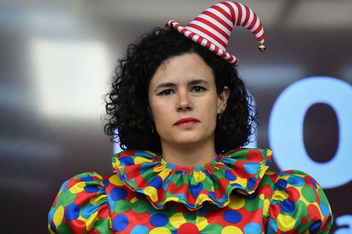 Princesa Fifiona tweet media