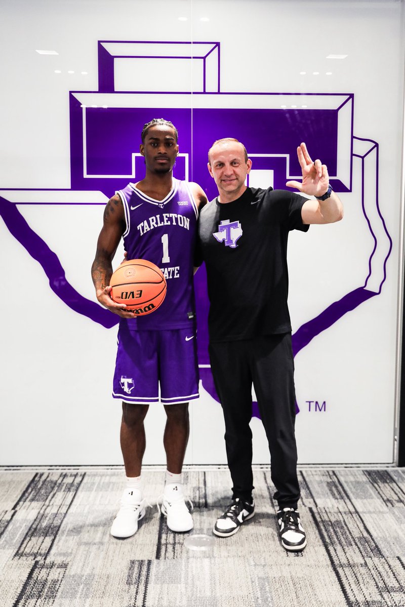 TarletonMBB's tweet image. Tarleton State Men’s Basketball welcomes Daytona State transfer Adrian Shackleton

Read More - tinyurl.com/bdhadnp9