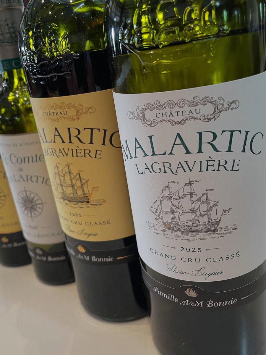 chriswinedoctor's tweet image. Some 2025 Pessac-Léognan highlights. Cracking wines at Smith-Haut-Lafitte - note the label in honour of Daniel Cathiard. Domaine de Chevalier. Malartic-Lagravière. And the inimitable Jacques Lurton, of La Louvière &amp;amp; Couhins-Lurton. #bdx2025 #bordeaux #pessacleognan #graves #wine