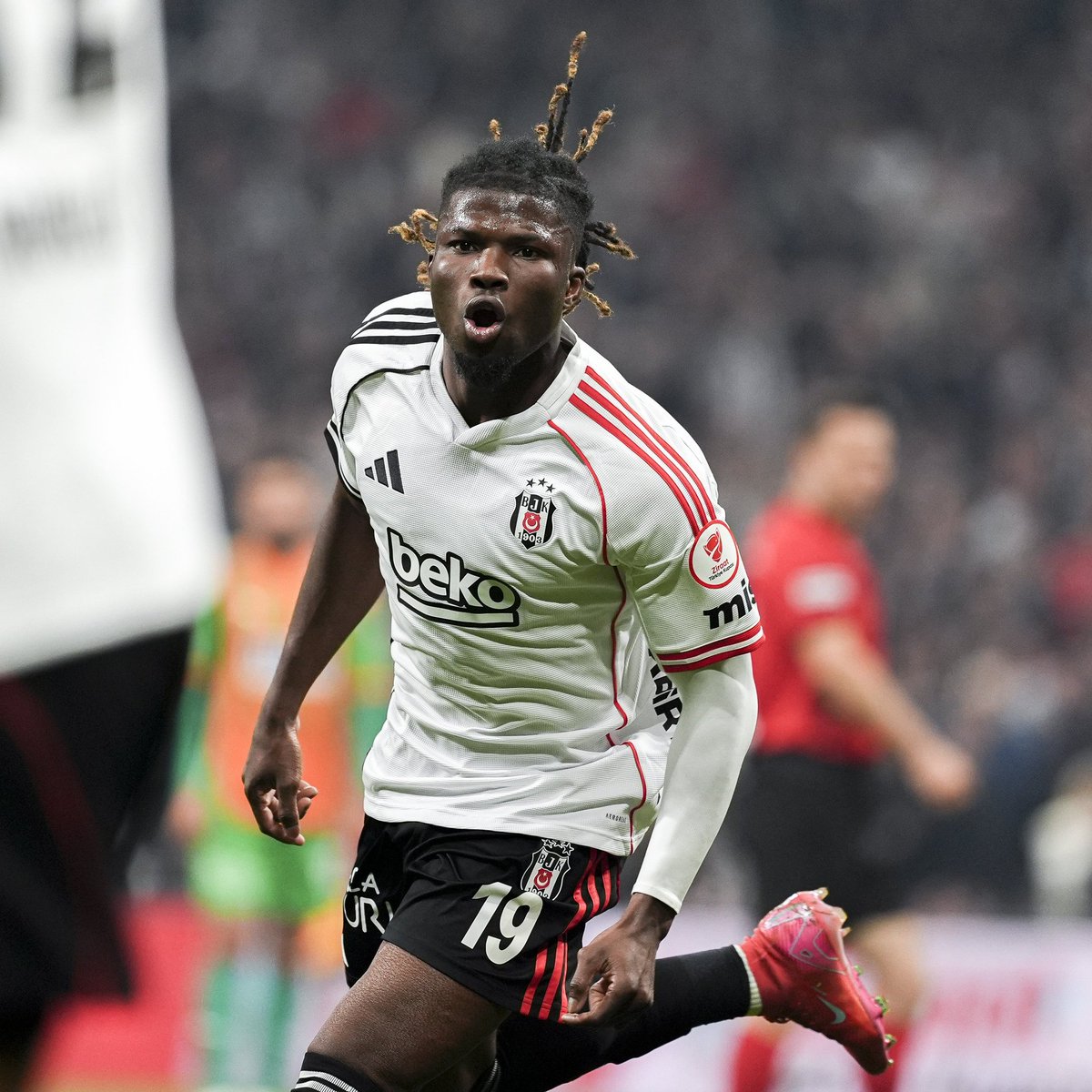 Kevincan JK 🇰🇷 tweet media