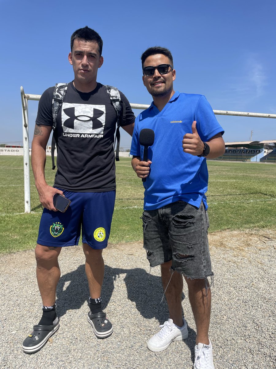 ✅ Fichaje del Domingo Dianderas : 
 Iván Santillán ya entrena en la ciudad de Chincha. El marcador izquierdo se suma al cuadro de Jorge Luna. 
El campeón Distrital de Chincha Alta se prepara para la etapa Provincial de la copa Perú.
#copaperu #chincha #santillan #jorgeluna