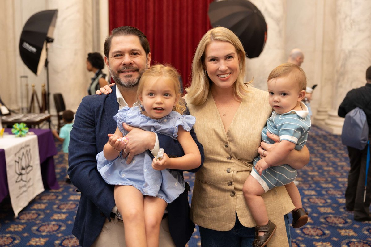 Senator Ruben Gallego tweet media