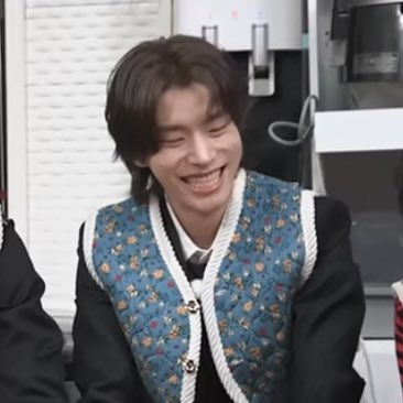 n ⭑ jaypril 🐈‍⬛ tweet media