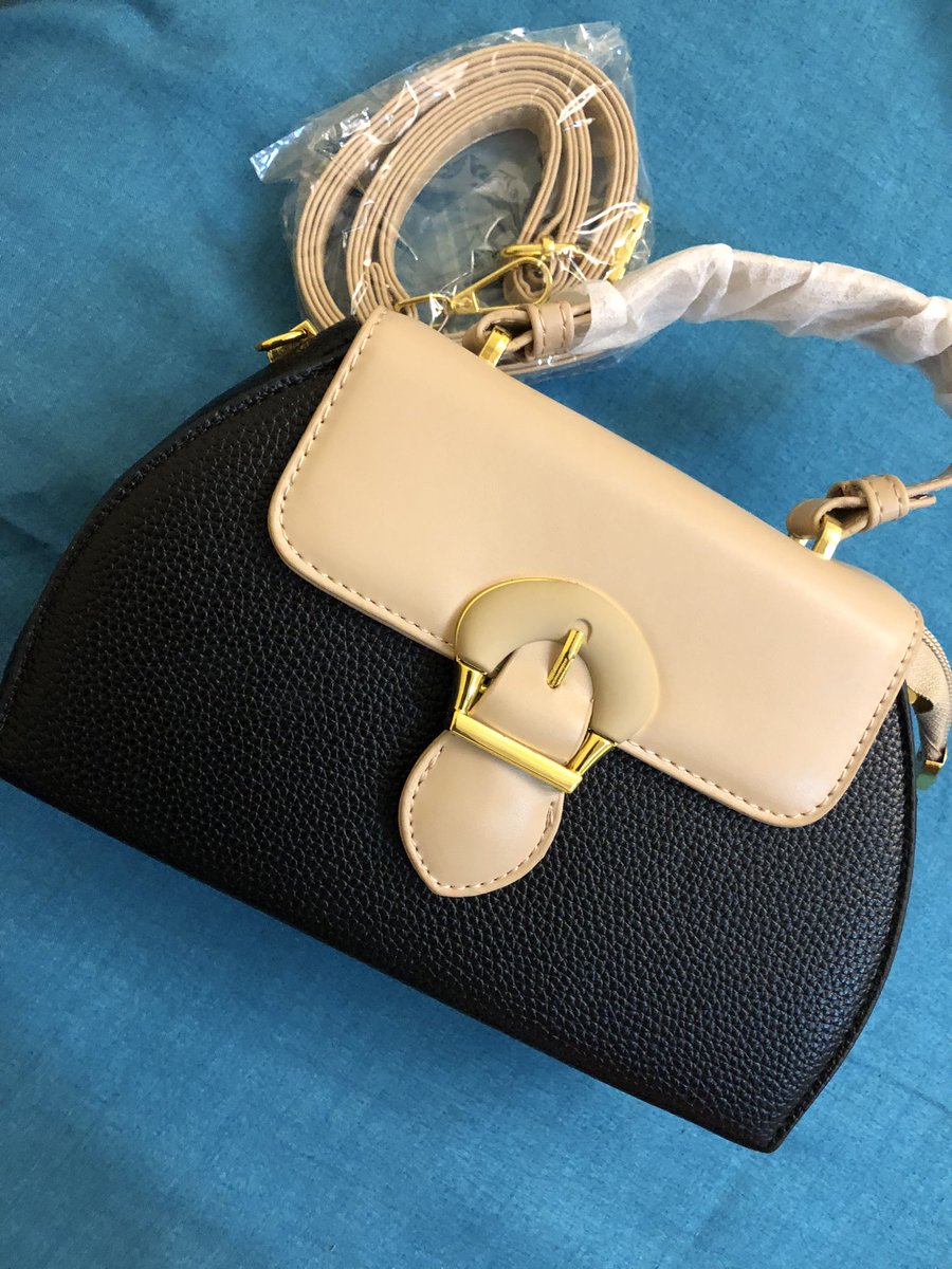 𝑅𝑒𝑑_𝑃𝑎𝑛𝑑𝑎🐼❤️🇨🇲 tweet media