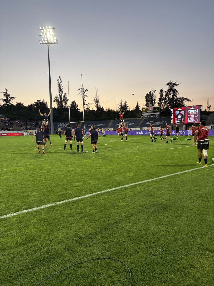 JBEsculie's tweet image. Un gros rdv sur la route de la phase finale de @rugbyprod2 : #VRDRCAB 20h50 sur @CanalplusSport avec aux commentaires @pgroussard Thomas Lièvremont et toutes les équipes techniques de @fredglas Ça joue la qualif et même un barrage à domicile #rugby #prod2 #jeudiprod2 #canal