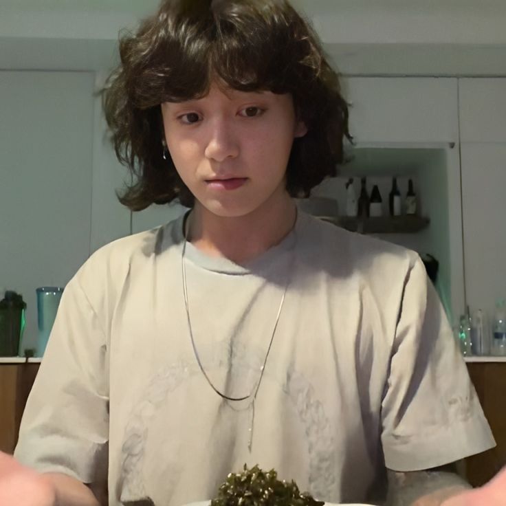 jk's weighted blanket⁷/¹³⟭⟬ 🇵🇸 🍉 tweet media