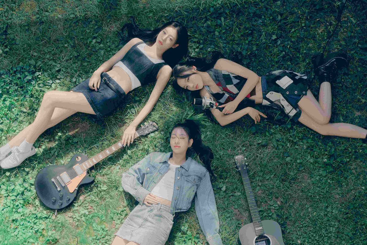 ablume Brasil (fan account) tweet media