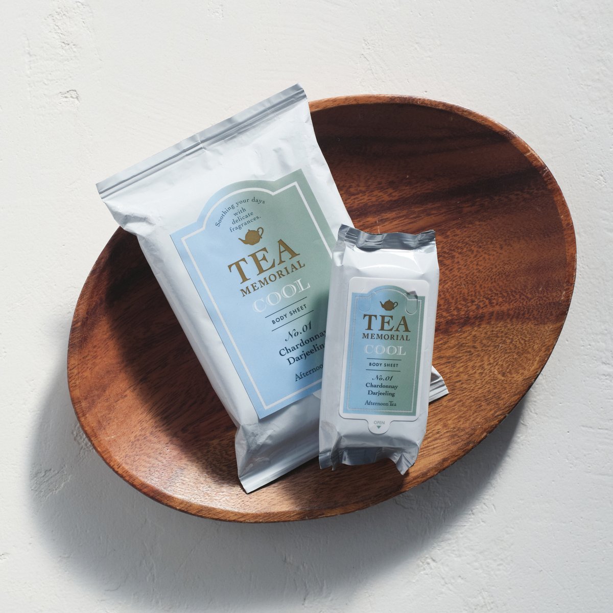 🌿シャルドネダージリン 夏の新作🌿

紅茶の香りを楽しむフレグランスシリーズ
「TEA MEMORIAL」で一番人気の
シャルドネダージリンの香りが、
ひんやりクールなボディケアに。
爽やかな紅茶の香りで夏を心地よく✨