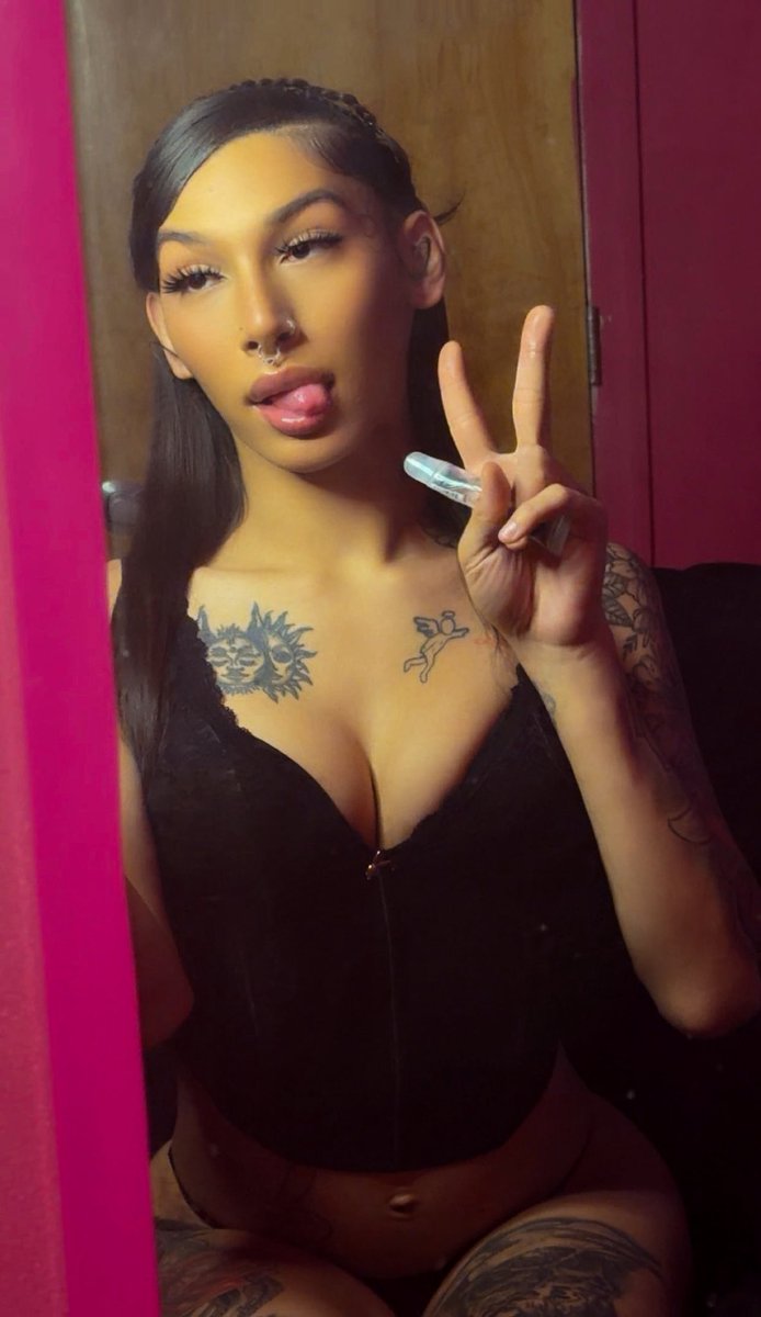 𝔐𝔢𝔯𝔠𝔢𝔡𝔢𝔰 tweet media