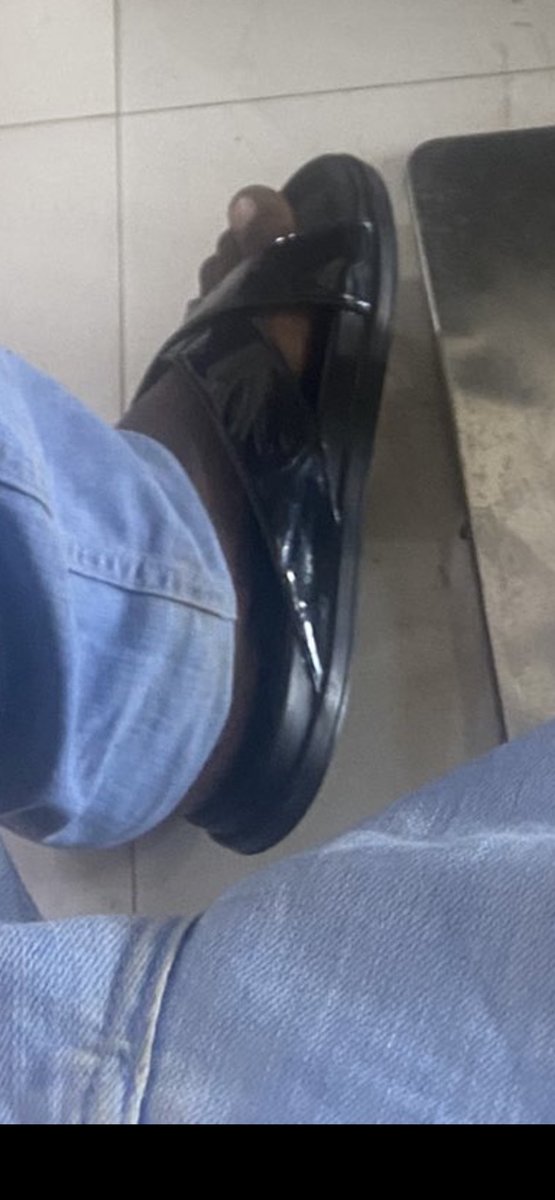 ̷J̷̷O̷̷H̷̷N̷̷O̷̷L̷̷A̷ tweet media